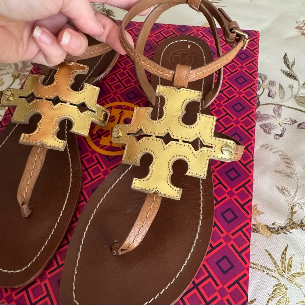 Tory Burch Chandler Flat Sandal - SIZE 10.5